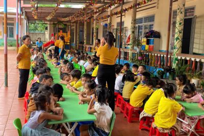 Trường MG Hoa Đào tổ chức cho trẻ trải nghiệm Lễ hội trung thu
